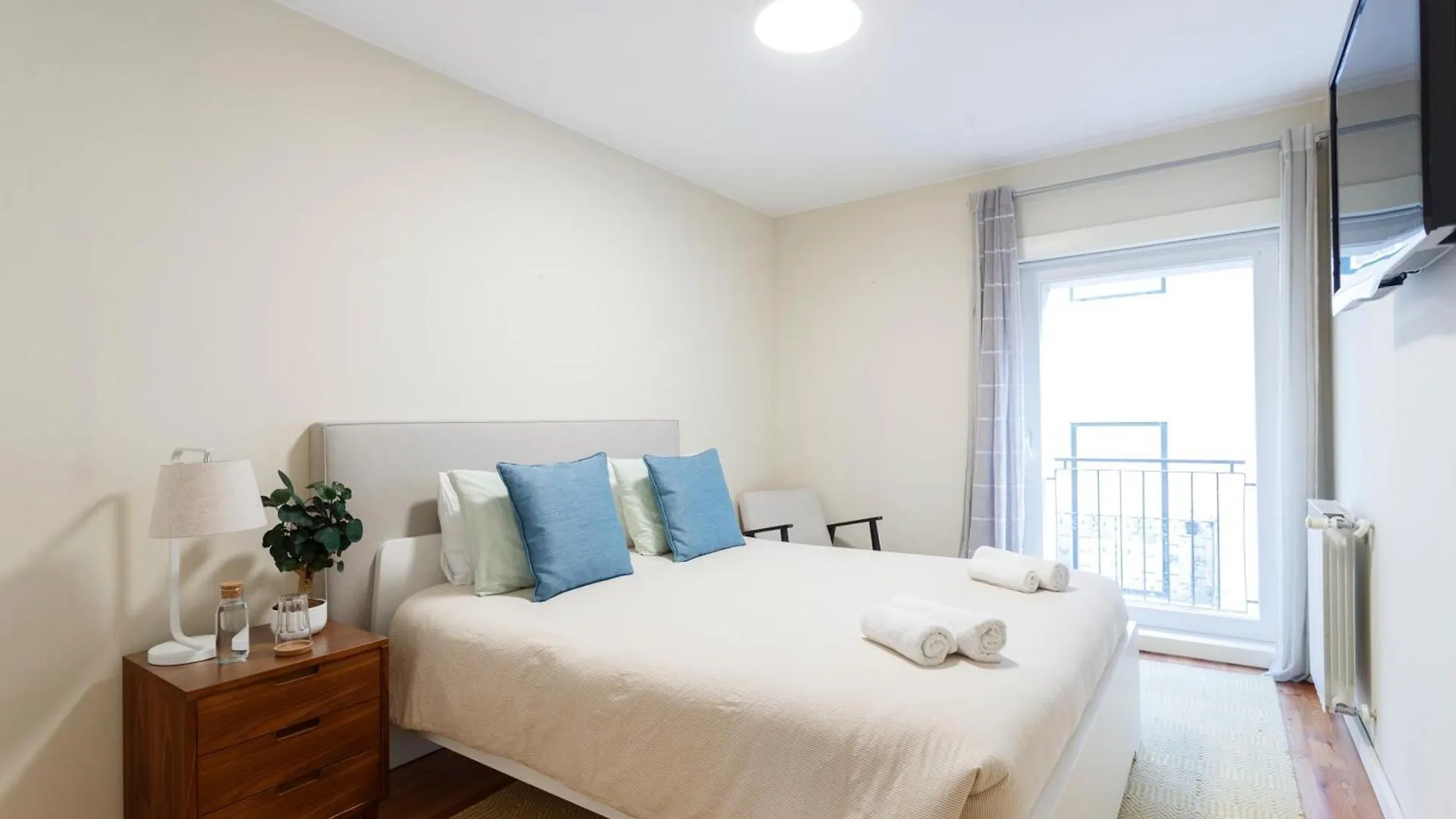 Rum i privatbostad Shared Accommodation In Bairro Alto - Chiado Lisboa Portugal